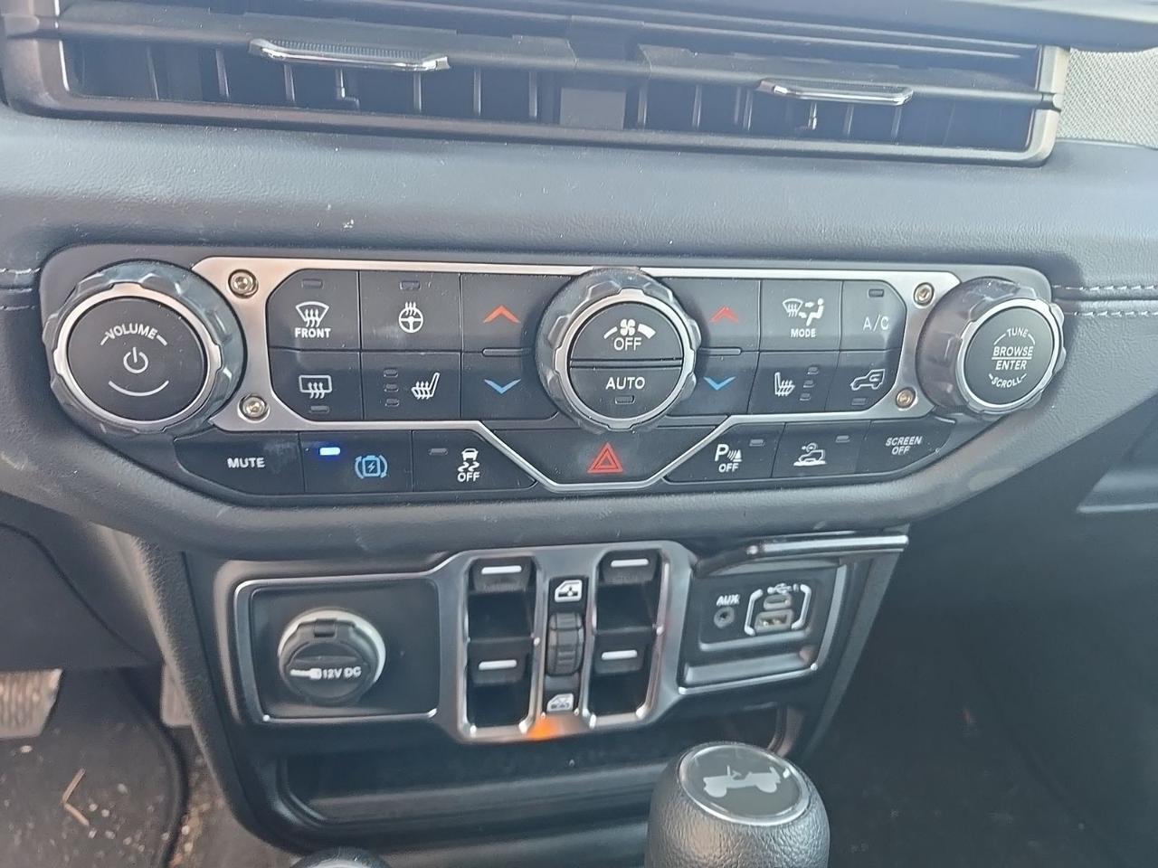 2025 Jeep Wrangler Sahara 4xe West Burlington IA