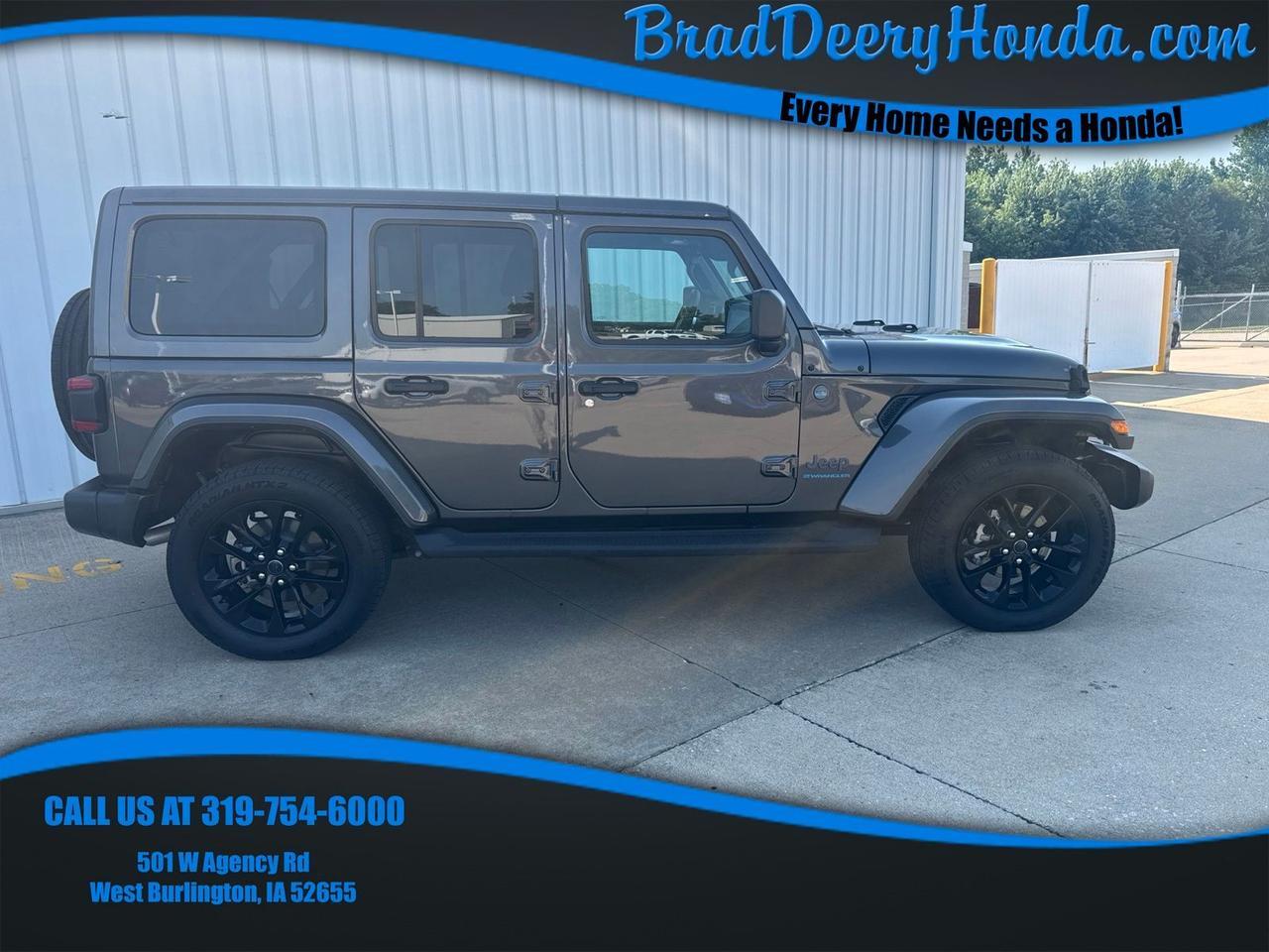 2025 Jeep Wrangler Sahara 4xe