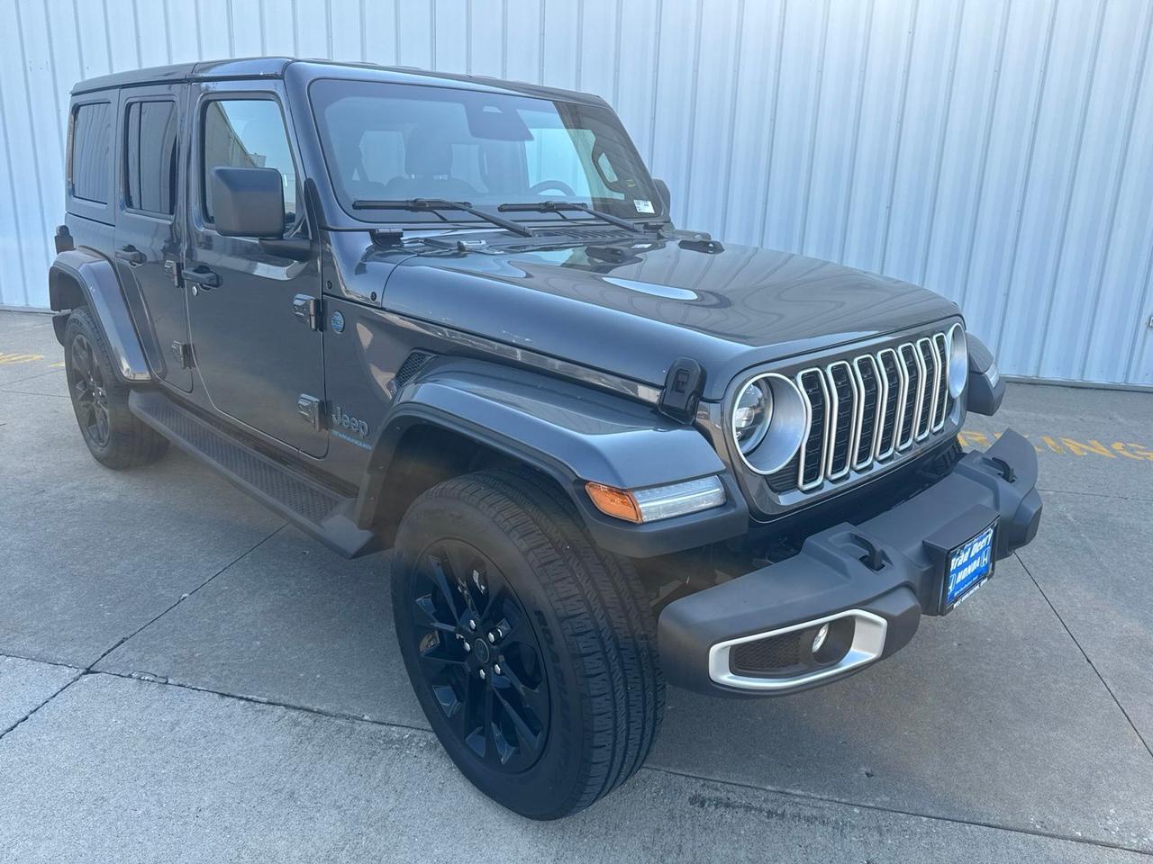 2025 Jeep Wrangler Sahara 4xe