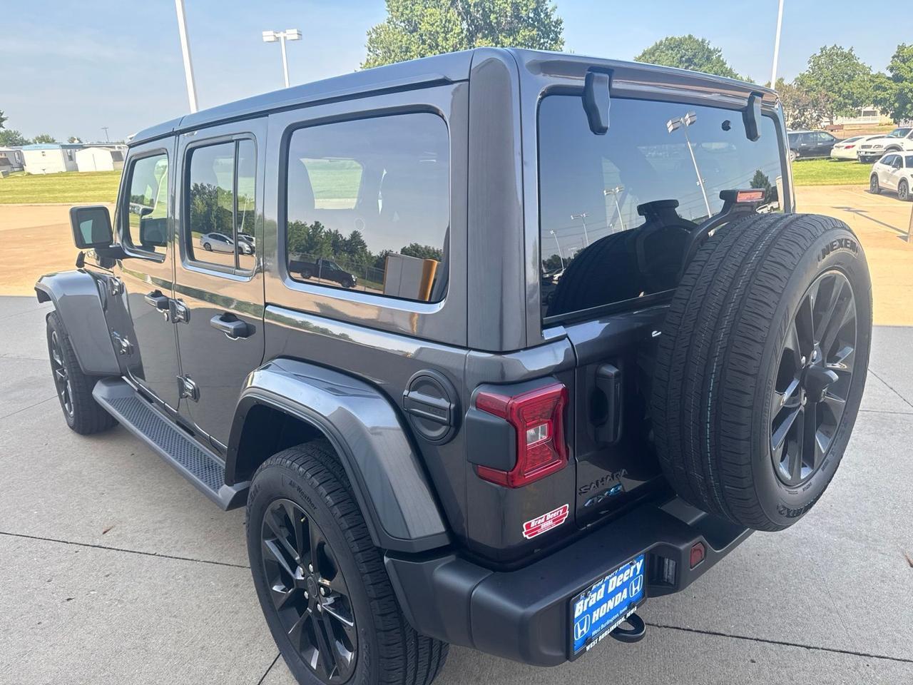 2025 Jeep Wrangler Sahara 4xe West Burlington IA