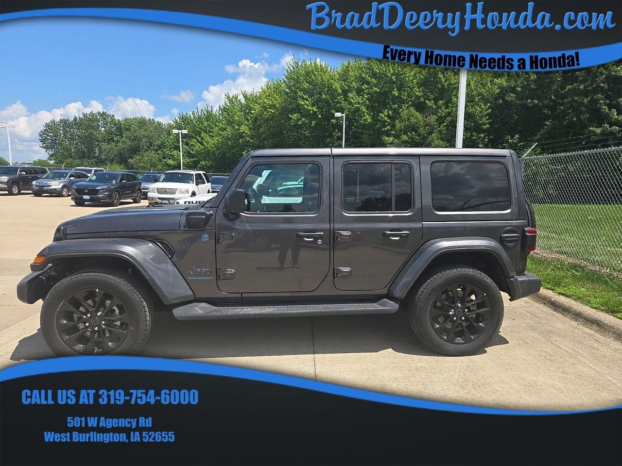 2025 Jeep Wrangler Sahara 4xe