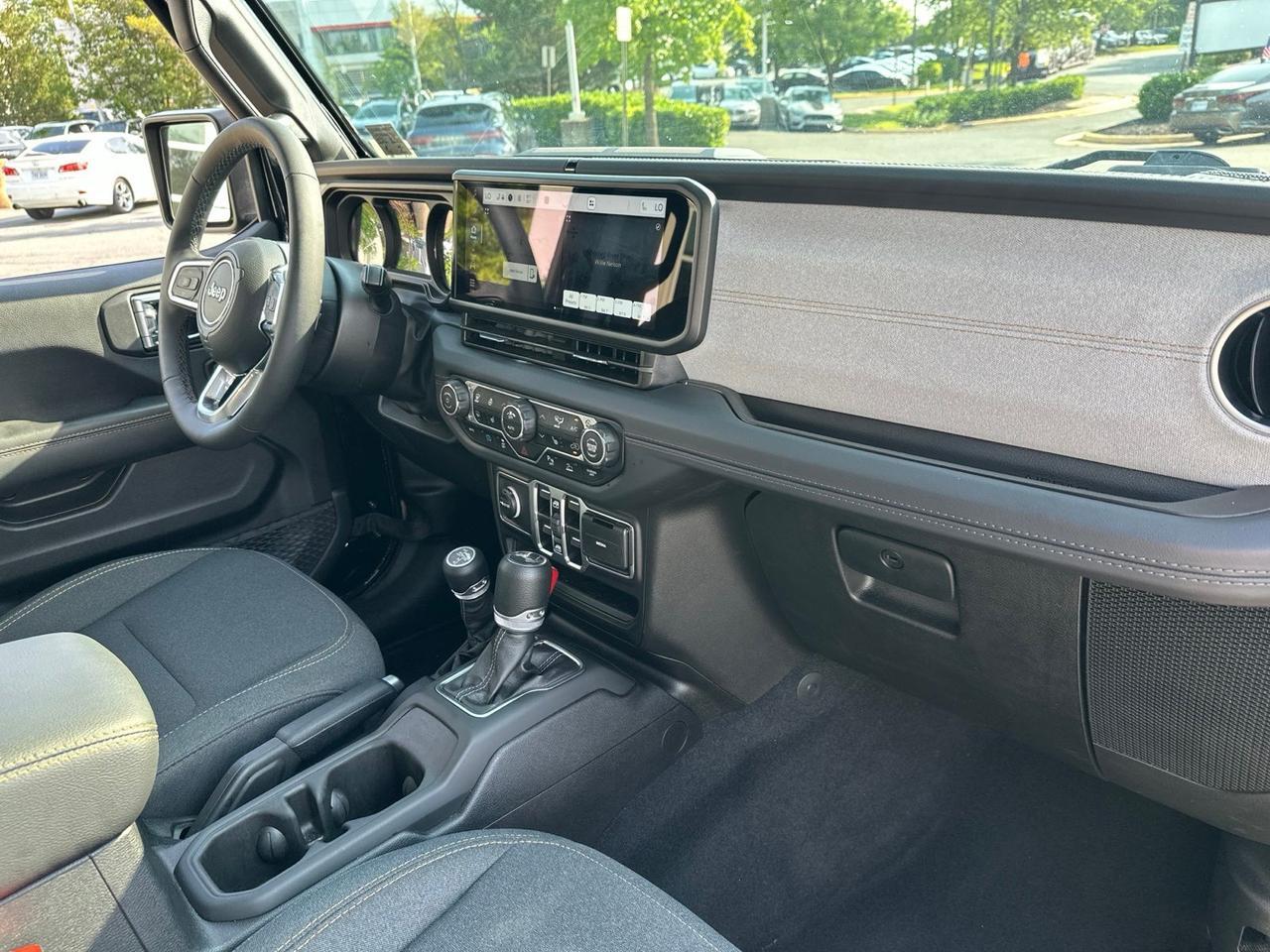 2025 Jeep Wrangler Sahara 4xe Chantilly VA