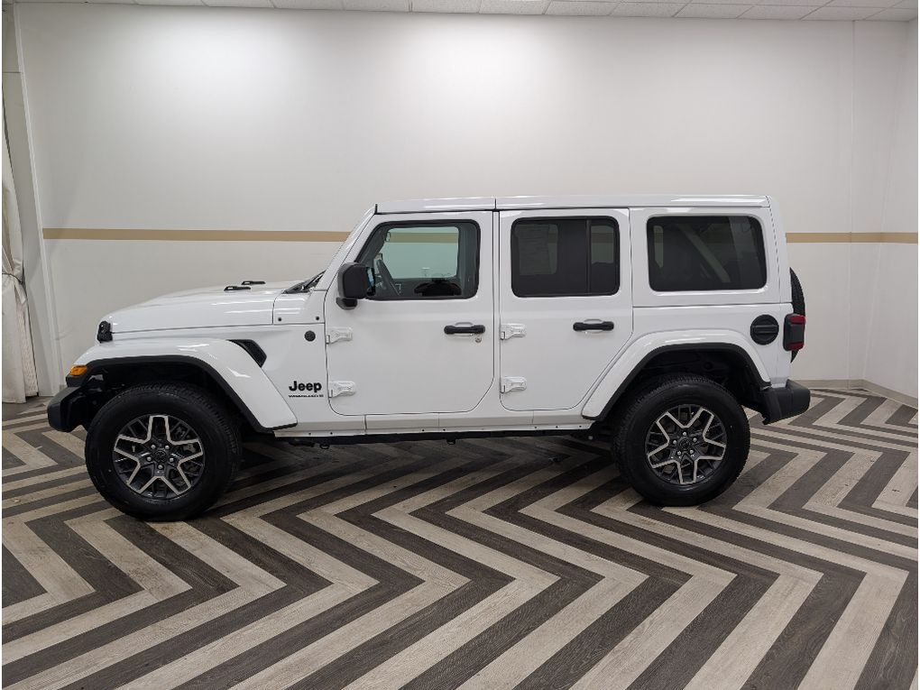 2025 Jeep Wrangler Sahara Gasoline