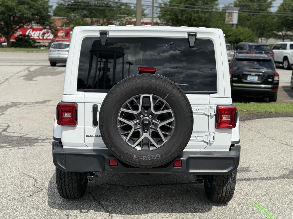 2025 Jeep Wrangler Sahara Crestwood KY