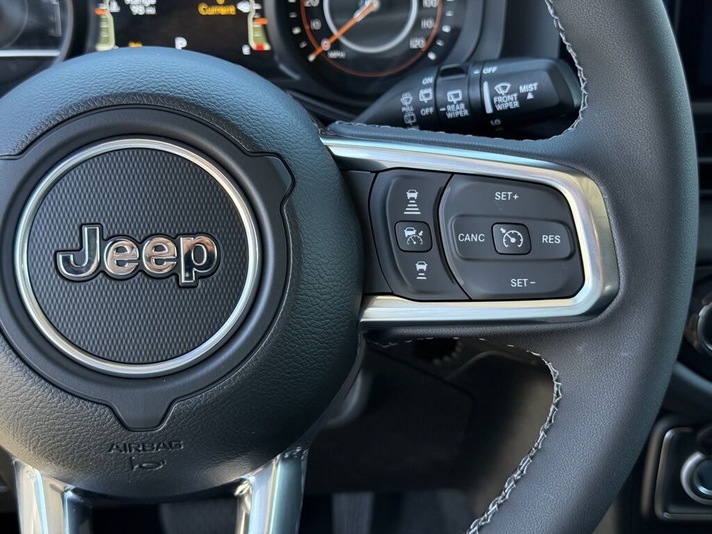 2025 Jeep Wrangler Sahara Crestwood KY
