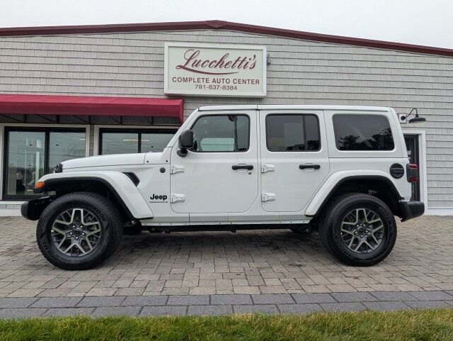 2025 Jeep Wrangler Sahara
