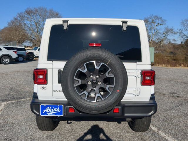 2025 Jeep Wrangler Sahara Appleton WI