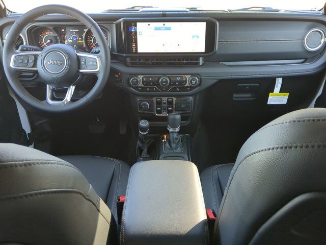 2025 Jeep Wrangler Sahara Appleton WI