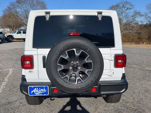 2025 Jeep Wrangler Sahara Appleton WI