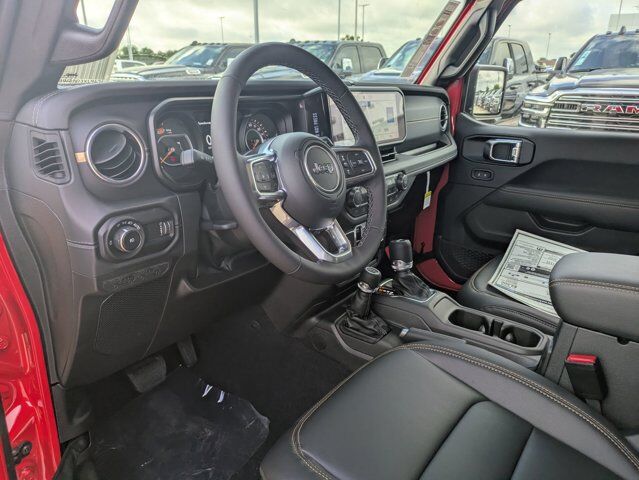 2025 Jeep Wrangler Sahara Castroville TX