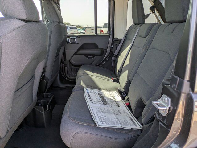 2025 Jeep Wrangler Sahara Castroville TX