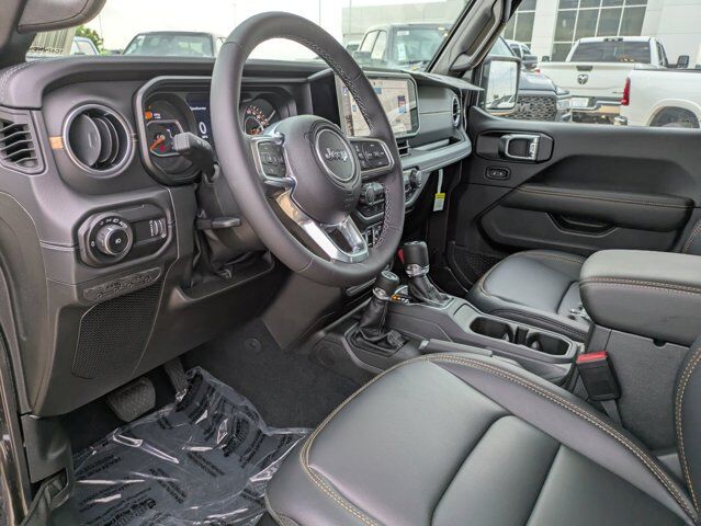 2025 Jeep Wrangler Sahara Castroville TX
