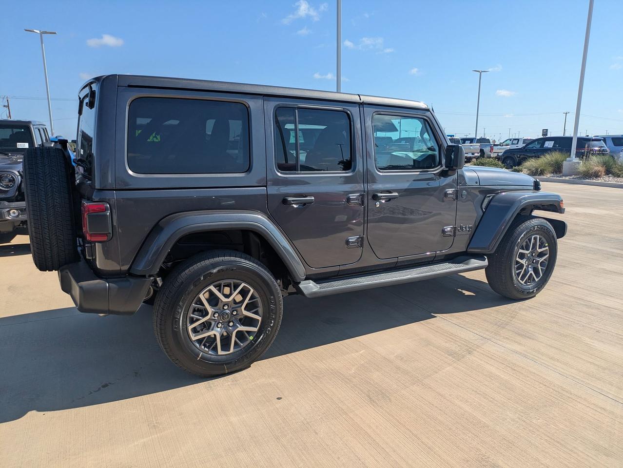 2025 Jeep Wrangler Sahara