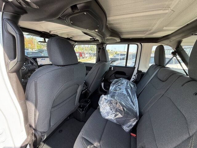 2025 Jeep Wrangler Sport Crestwood KY