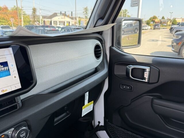 2025 Jeep Wrangler Sport Crestwood KY