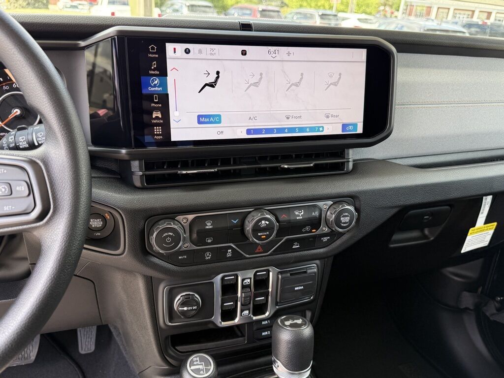 2025 Jeep Wrangler Sport Crestwood KY