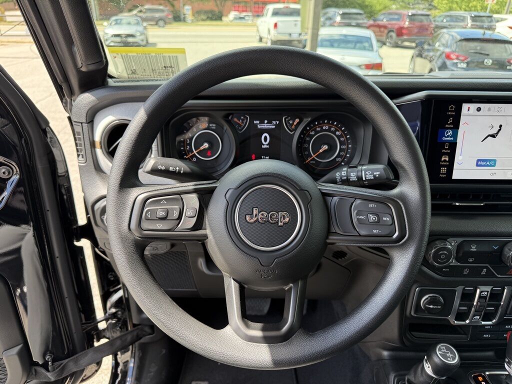 2025 Jeep Wrangler Sport Crestwood KY