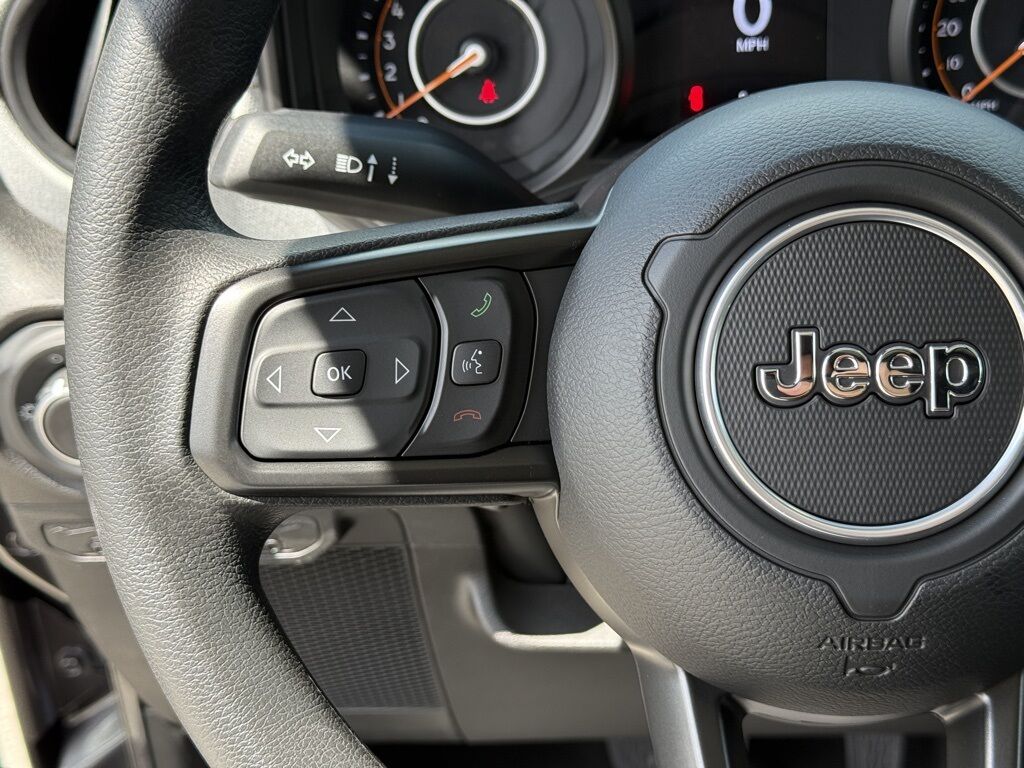 2025 Jeep Wrangler Sport Crestwood KY