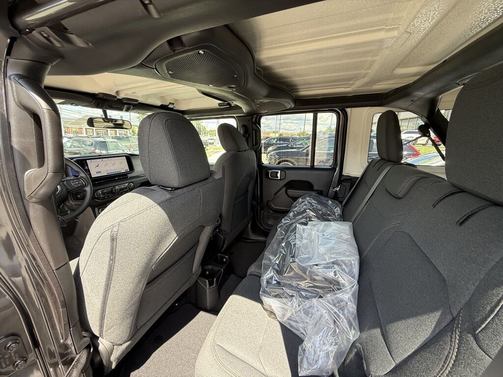 2025 Jeep Wrangler Sport Crestwood KY