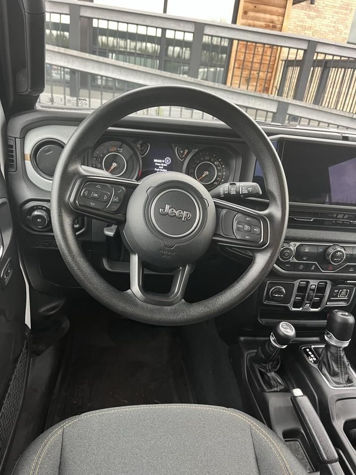 2025 Jeep Wrangler Sport OR