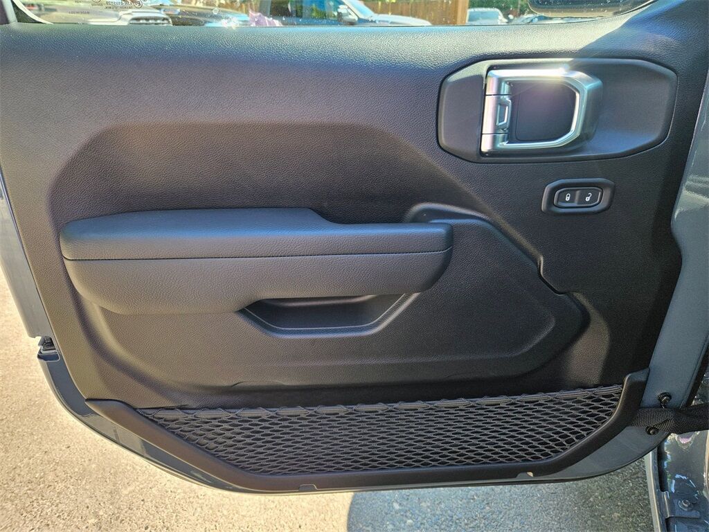 2025 Jeep Wrangler Sport Gresham OR