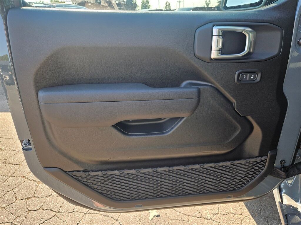 2025 Jeep Wrangler Sport Gresham OR
