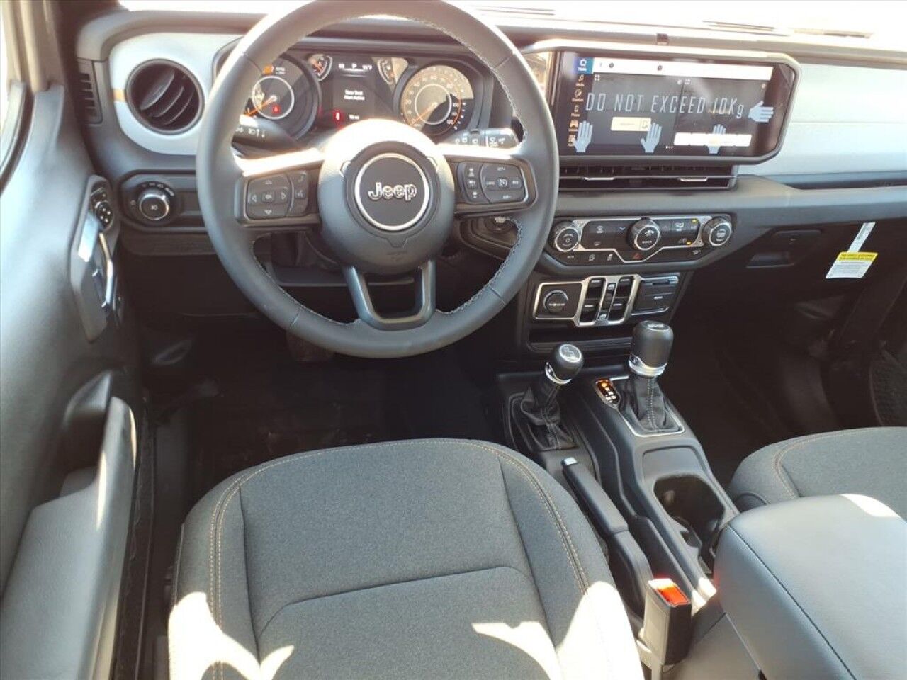 2025 Jeep Wrangler Sport S Uvalde TX