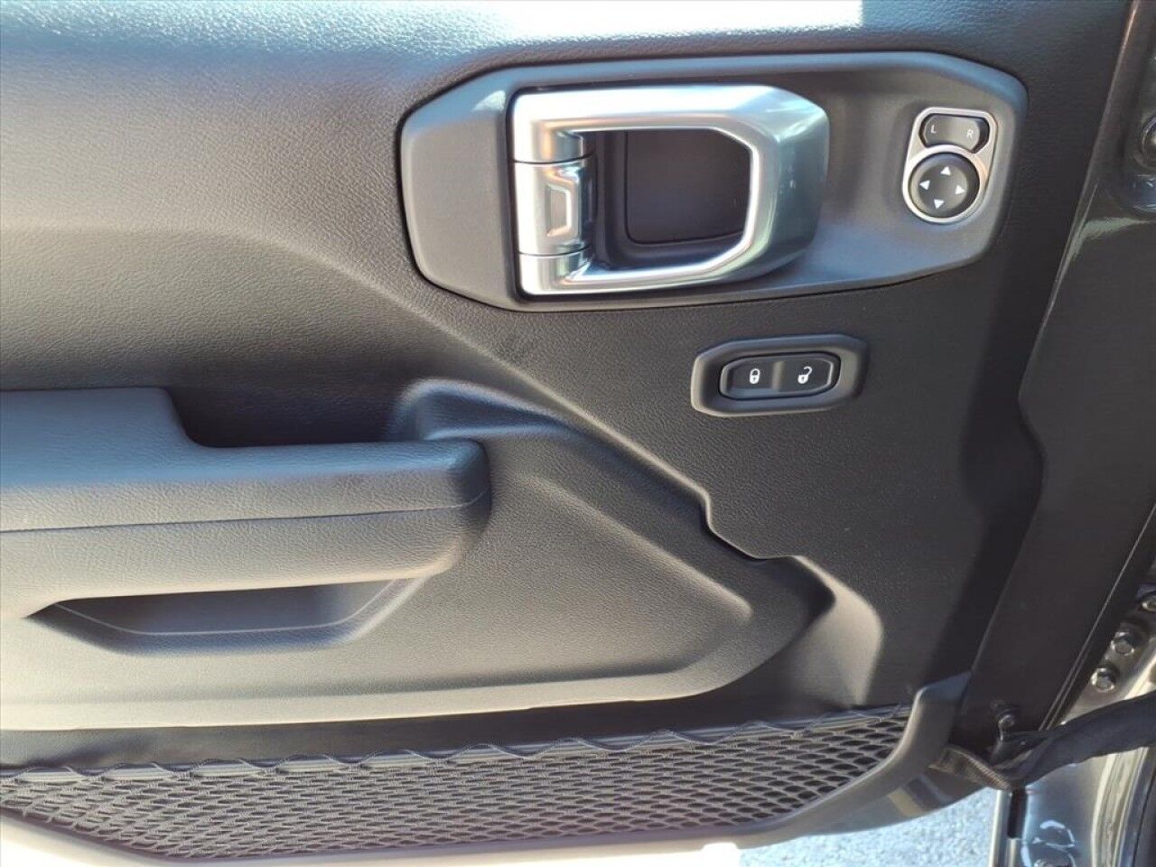 2025 Jeep Wrangler Sport S Uvalde TX