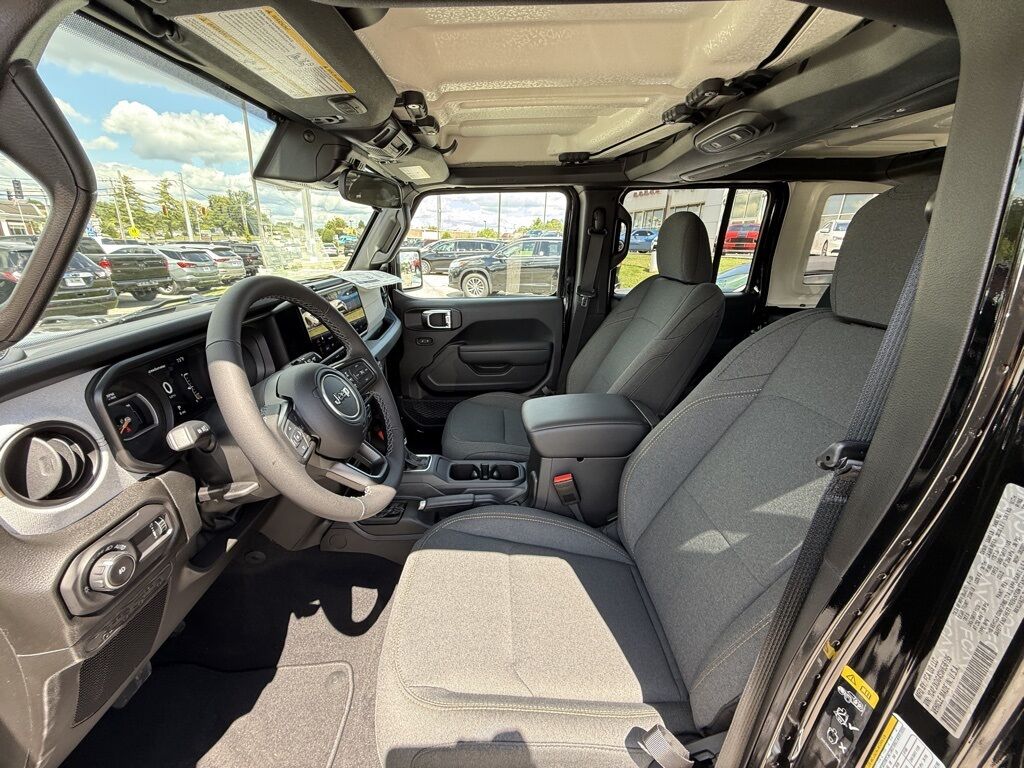 2025 Jeep Wrangler Sport S Crestwood KY