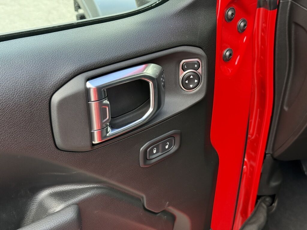 2025 Jeep Wrangler Sport S Crestwood KY