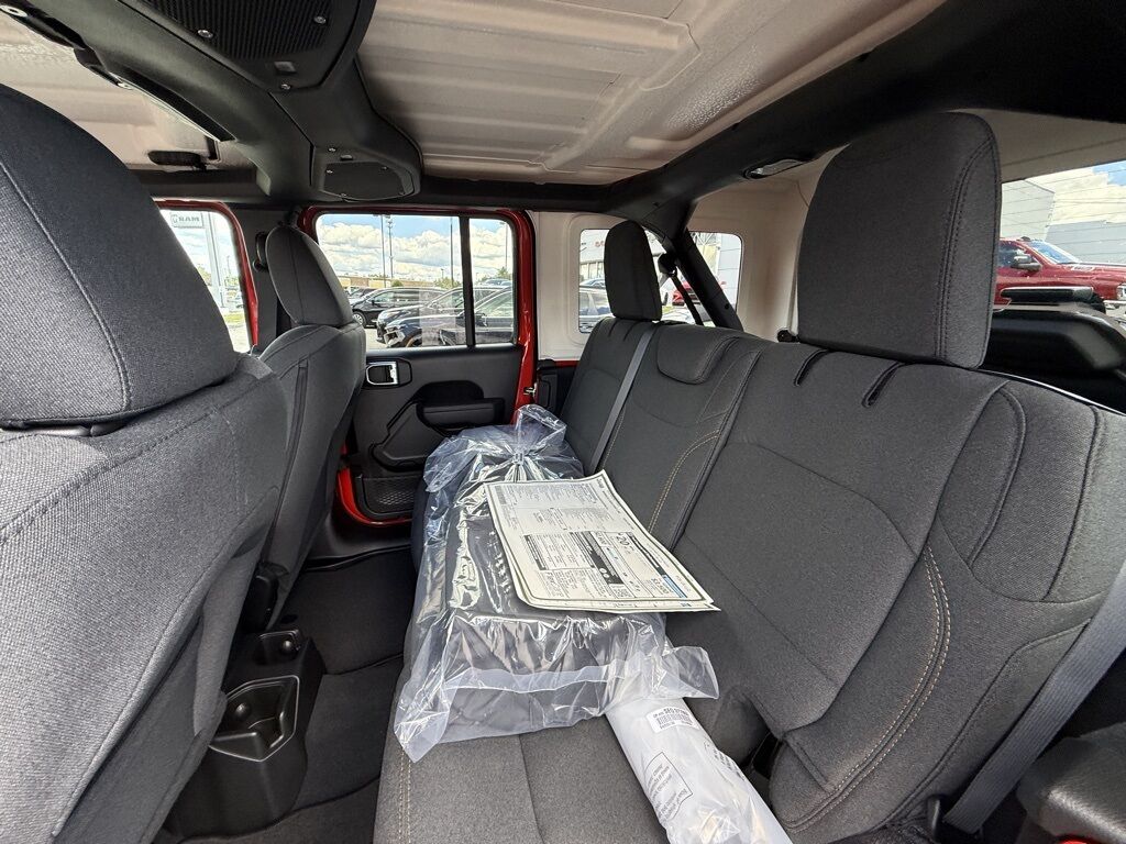 2025 Jeep Wrangler Sport S Crestwood KY