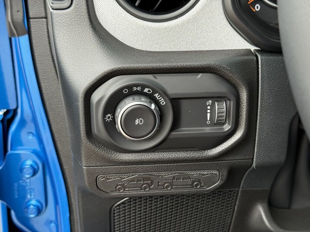 2025 Jeep Wrangler Sport S Crestwood KY