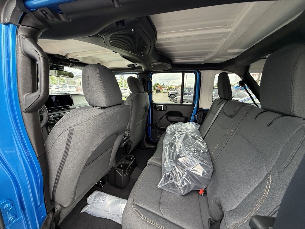 2025 Jeep Wrangler Sport S Crestwood KY