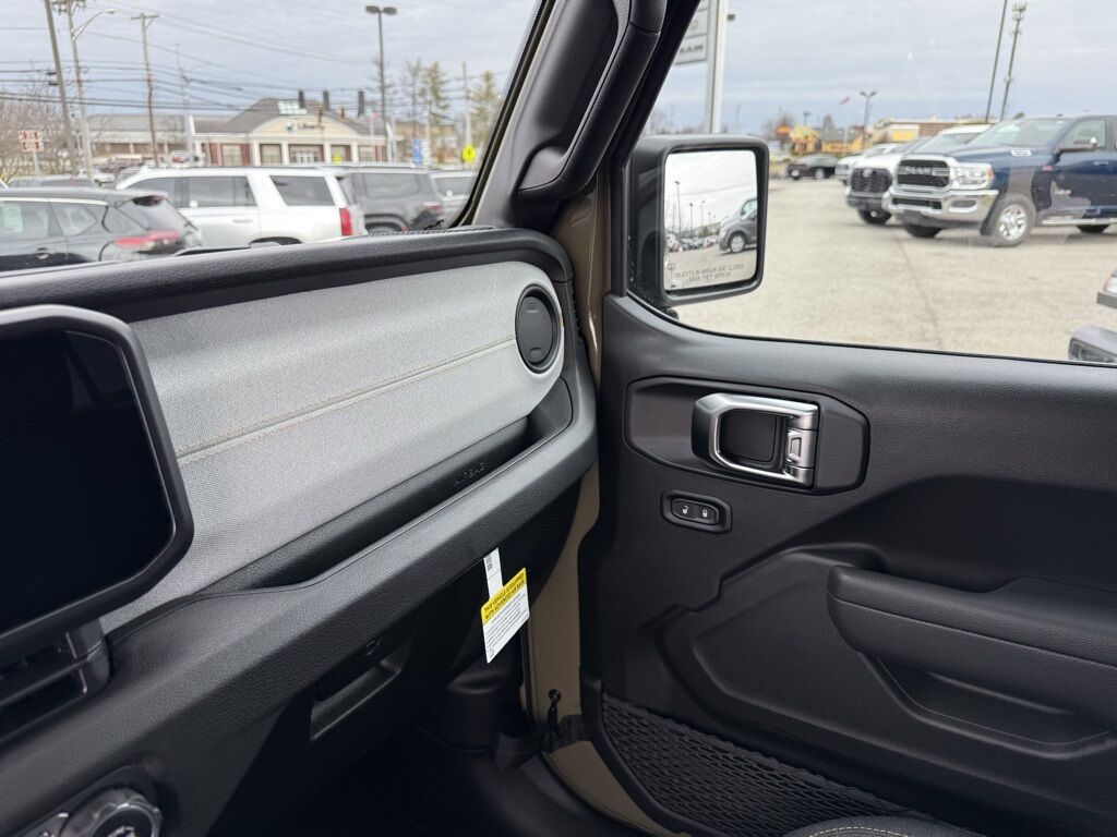 2025 Jeep Wrangler Sport S Crestwood KY