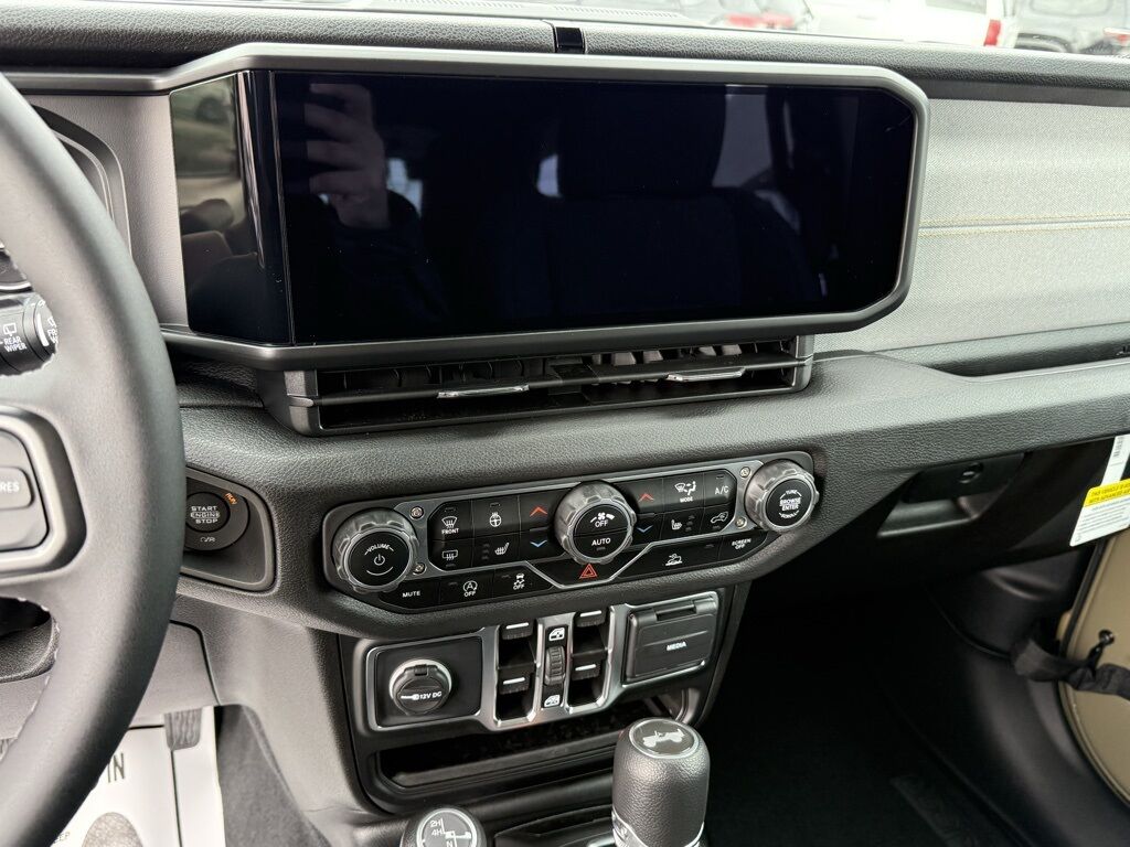 2025 Jeep Wrangler Sport S Crestwood KY