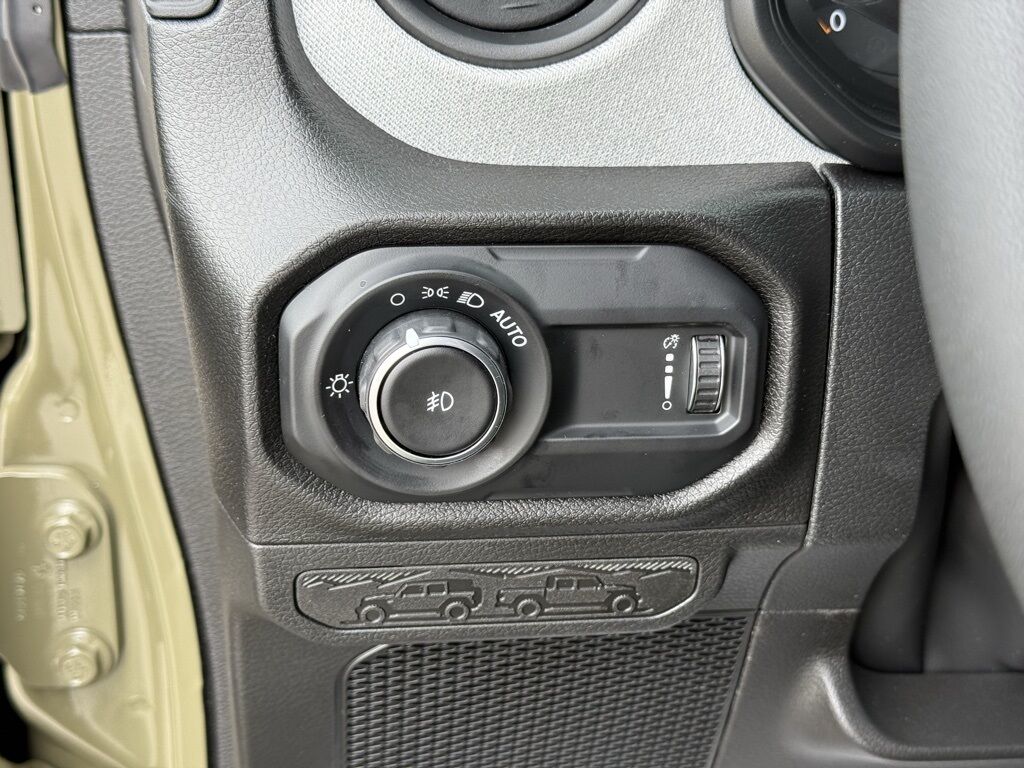 2025 Jeep Wrangler Sport S Crestwood KY