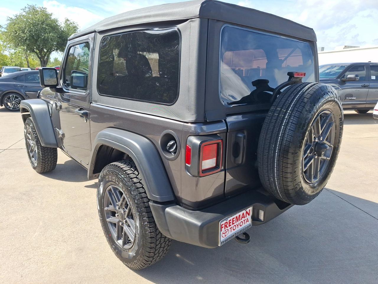 2025 Jeep Wrangler Sport S Hurst TX