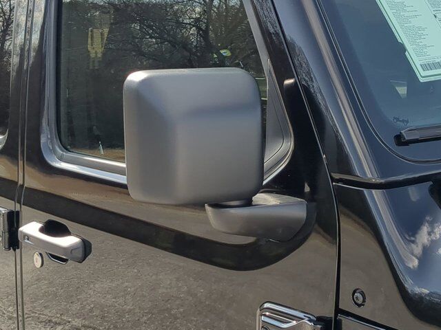2025 Jeep Wrangler Sport S Appleton WI