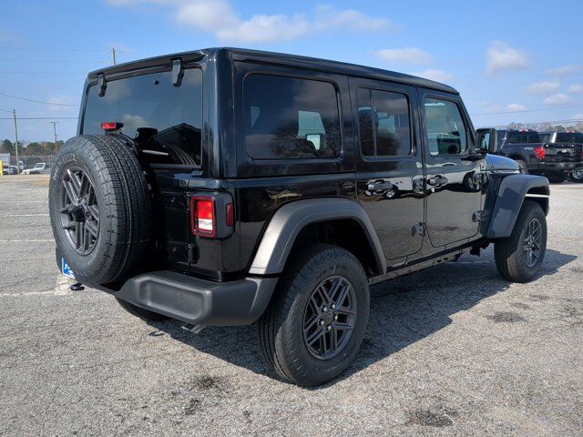 2025 Jeep Wrangler Sport S Appleton WI