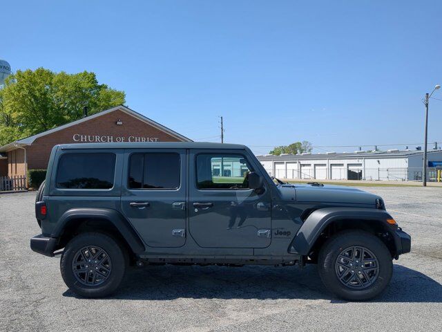 2025 Jeep Wrangler Sport S Appleton WI
