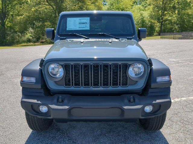 2025 Jeep Wrangler Sport S Appleton WI