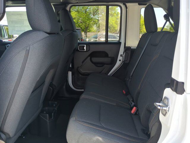 2025 Jeep Wrangler Sport S Appleton WI