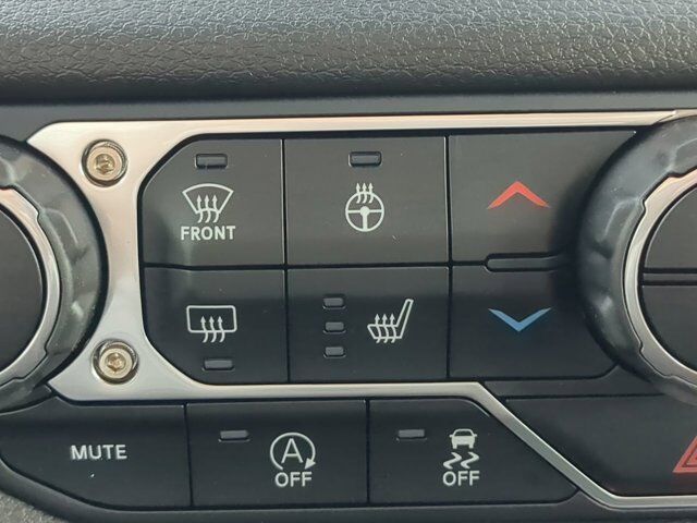 2025 Jeep Wrangler Sport S Appleton WI