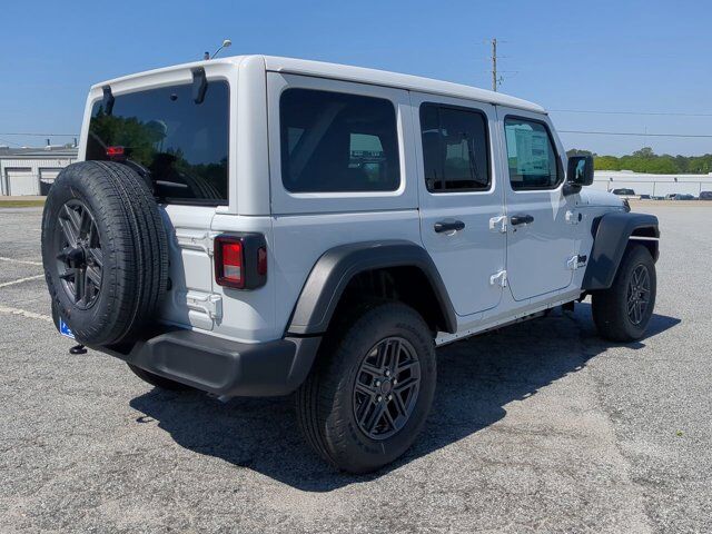 2025 Jeep Wrangler Sport S Appleton WI