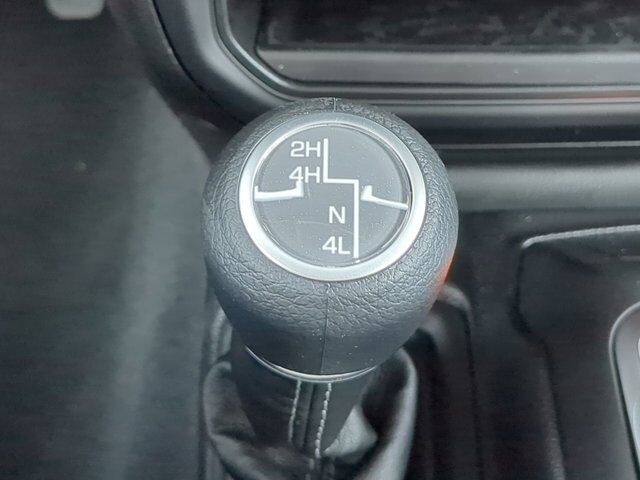 2025 Jeep Wrangler Sport S Appleton WI