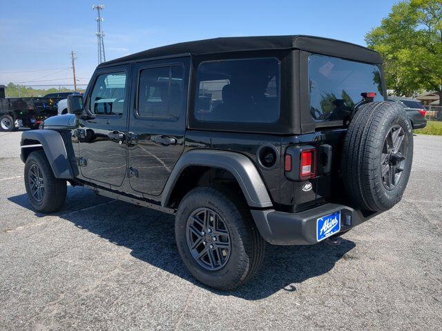 2025 Jeep Wrangler Sport S Appleton WI