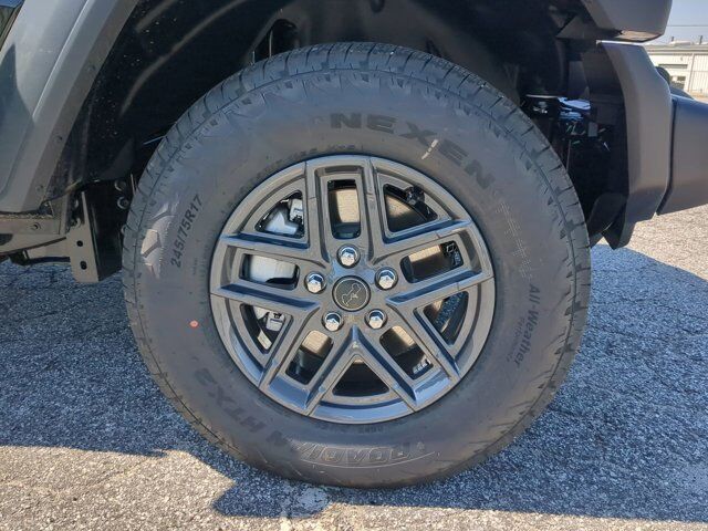 2025 Jeep Wrangler Sport S Appleton WI