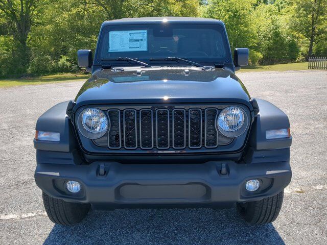 2025 Jeep Wrangler Sport S Appleton WI