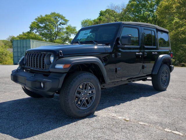 2025 Jeep Wrangler Sport S Appleton WI