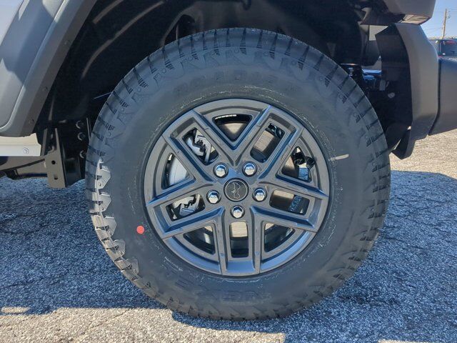 2025 Jeep Wrangler Sport S Appleton WI